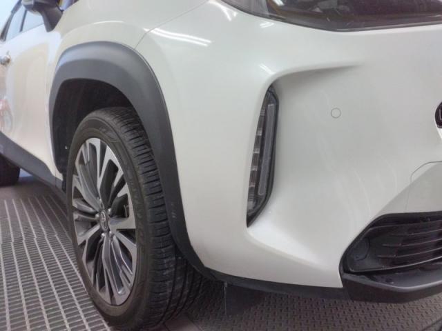 トヨタ　ヤリスクロス　フロントバンパー　キズ・へこみ直し　豊橋市　板金塗装