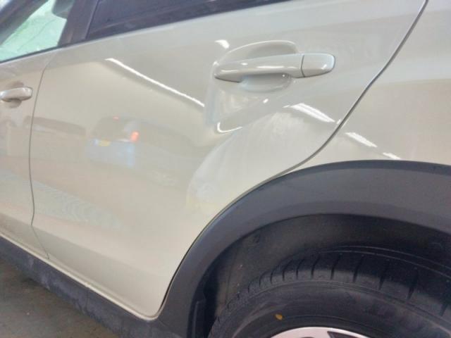 スバル　ＸＶ　キズ・へこみ直し