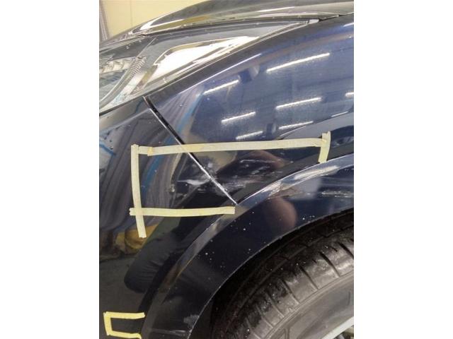 ホンダ　ヴェゼル　前タイヤ上（フェンダー）キズ・へこみ直し　豊橋市カーコン工法