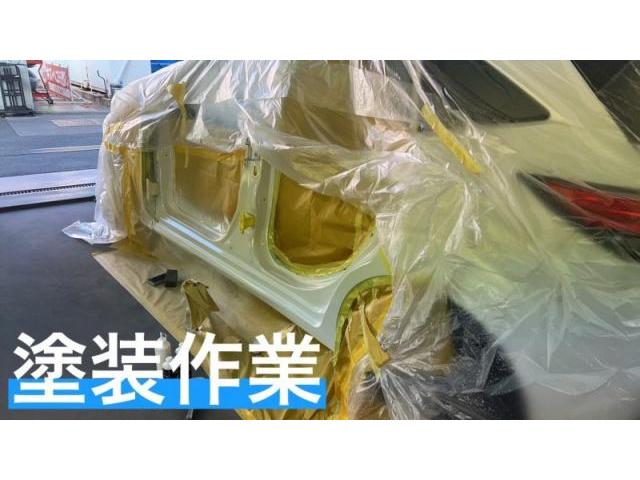 日産　ノート　左フロントドア交換、ロッカパネル修理キズ・へこみ直し