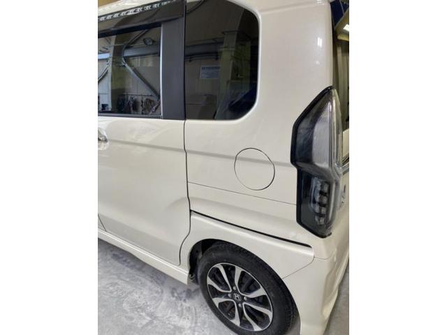 ホンダ　Ｎ－ＢＯＸカスタム　左後ろタイヤ上（クォーター）　キズ・へこみ直し　甲賀市修理