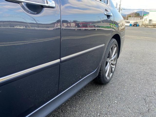 日産　フーガ　左前後ドア　大破　キズ・へこみ直し　三養基郡カーコンビニ倶楽部