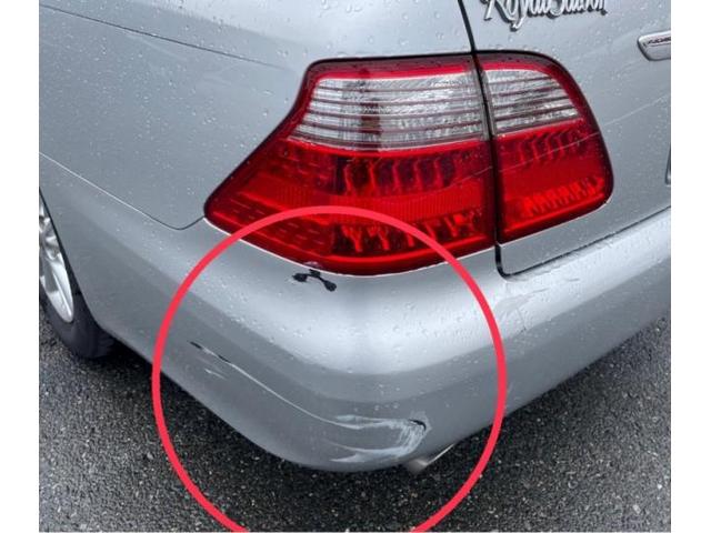 トヨタ　クラウン　リヤバンパー　キズ・へこみ直し　三養基郡基山市　車きずへこみ修理