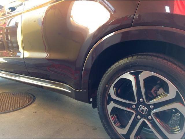 ホンダ　ヴェゼル　リヤドアとその横　クォーター　キズ・へこみ直し　佐賀市板金塗装　