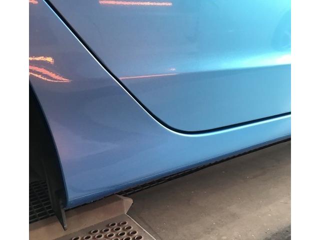 トヨタ アクア 右車体下部 サイドシル キズ・へこみ直し 枚方市