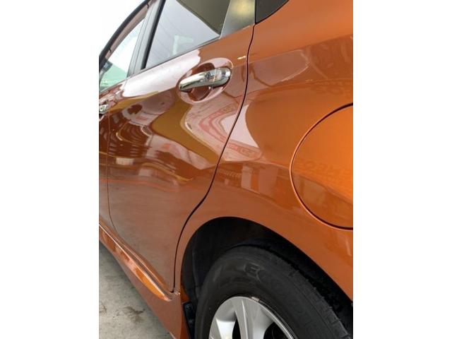 日産　ノート　リアドアパネル　クォーターパネルキズ・へこみ直し