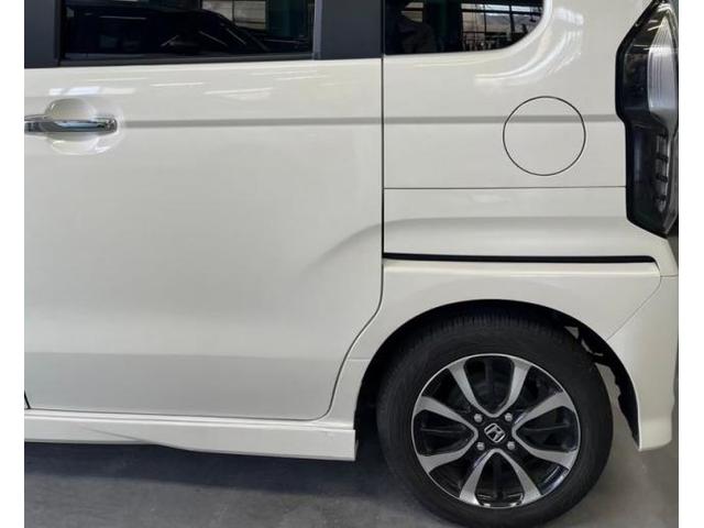 ホンダ　Ｎ－ＢＯＸ　スライドドア、クォーターパネル、サイドステップ板金塗装キズ・へこみ直し