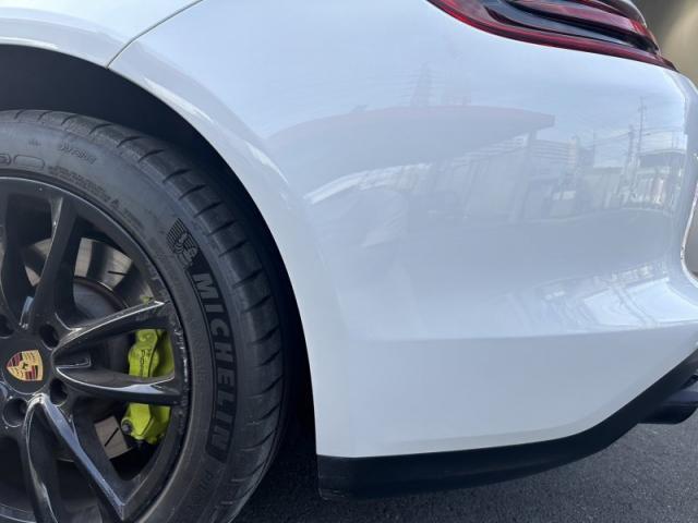 ポルシェ　パナメーラ　輸入車バンパーキズ・へこみ直し