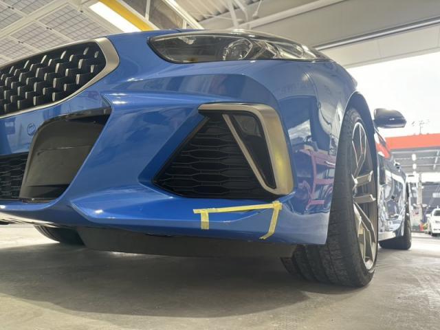 BMW Z4 輸入車のバンパー キズ・へこみ直し 大阪市住之江区 カーコンビニ倶楽部板金塗装