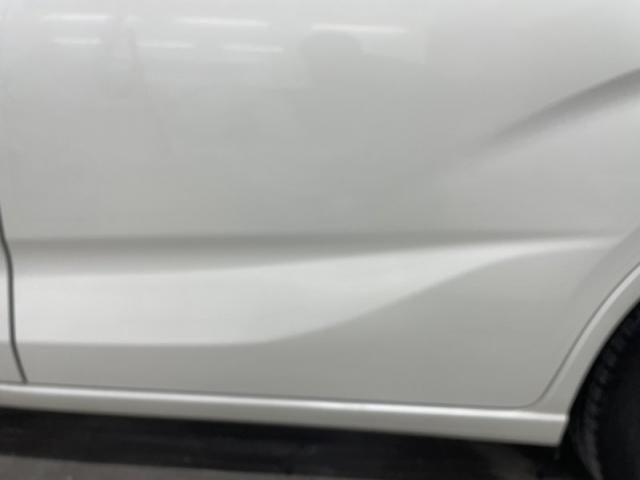 ホンダ　フリード　左スライドドアキズ・へこみ直し