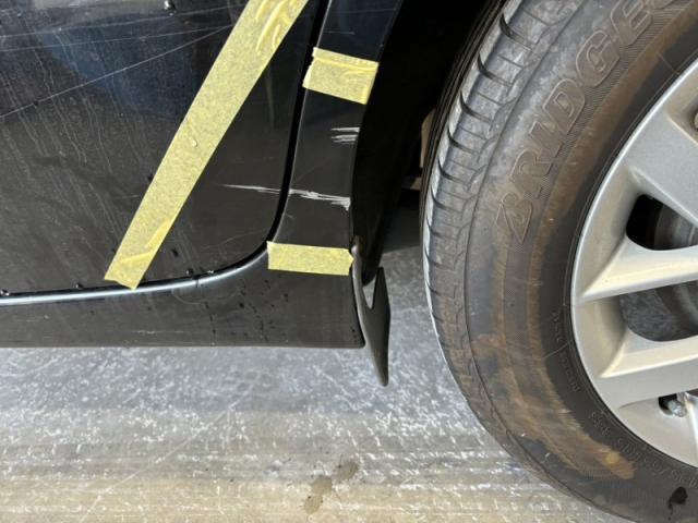 日産 ノート 左リアドア・リアフェンダー(後ろタイヤ横)キズ・へこみ直し 宇部市