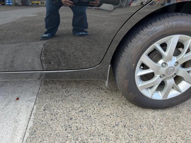 日産 ノート 後ろドア・リヤタイヤ横(クォーター)キズ・へこみ直し 宇部市 カーコンビニ倶楽部
