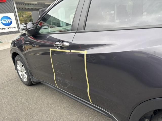 ホンダ ヴェゼル 左側 前後ドアキズ・へこみ直し 宇部市 カーコンビニ倶楽部