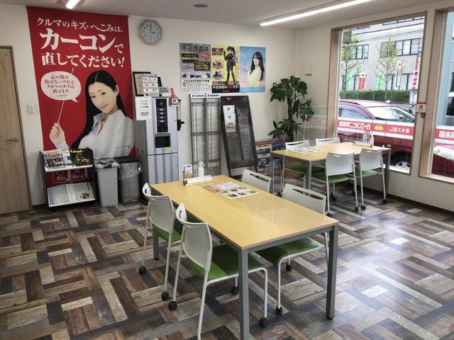 カーコンビニ倶楽部　（株）リバティ伏見店4
