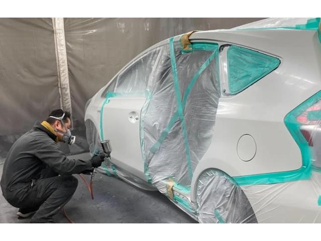トヨタ　アルファード　即決ご入庫！　バンパーキズ直し　
福岡市西区野方　自動車板金塗装のお店 