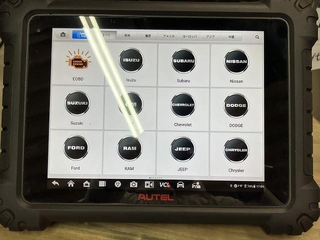 コンピューター診断機も完備しております。修理箇所を早期特定し、修理、整備致します。