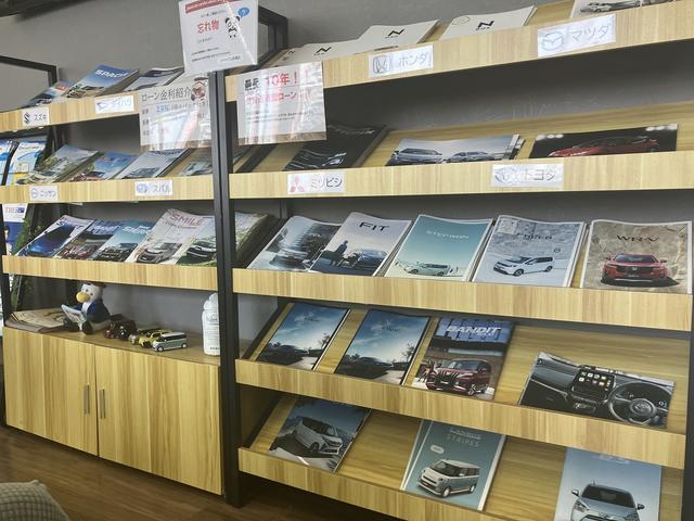 新車・中古車の販売も行っております。お車の事なら販売から整備・メンテナンスまですべて対応ＯＫ！！