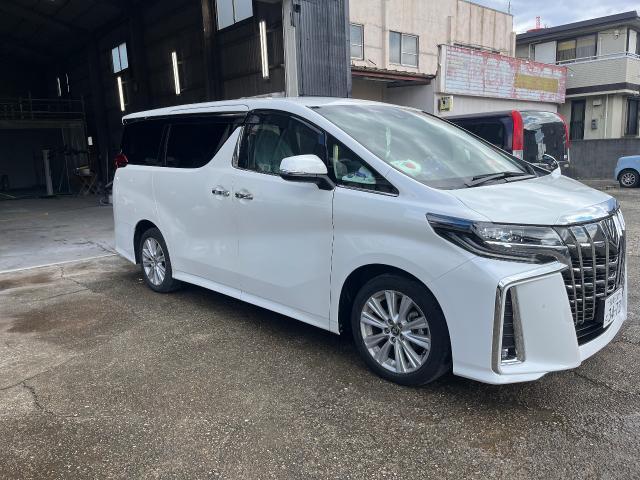 トヨタ　アルファード　板金・外装補修