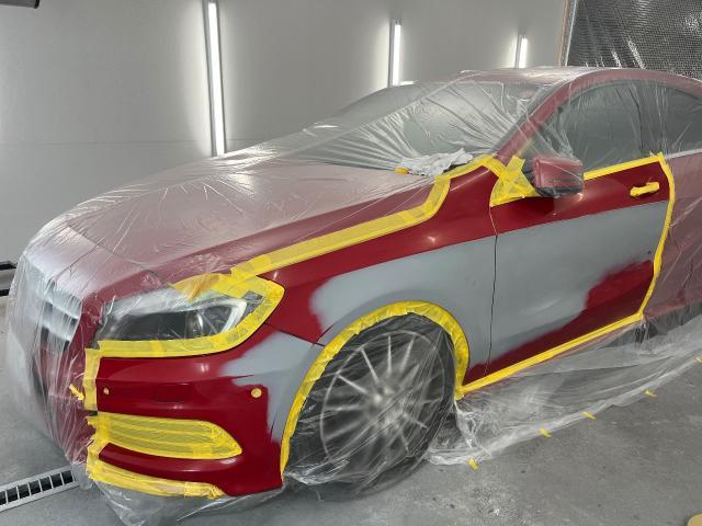 メルセデス・ベンツ　他 メルセデス・ベンツ　板金・外装補修