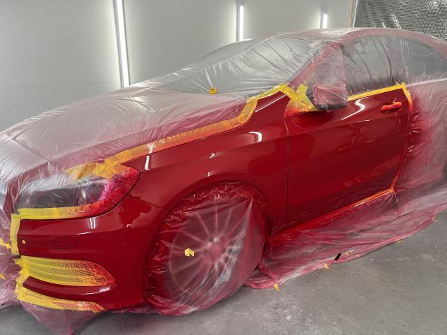 メルセデス・ベンツ　他 メルセデス・ベンツ　板金・外装補修