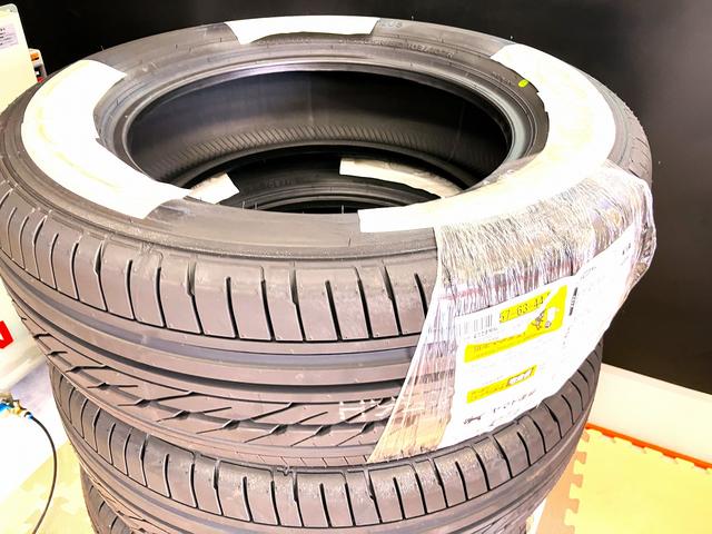 購入されたタイヤを店舗へお送り下さい（持込も可能です）