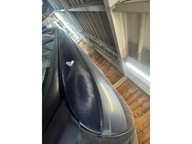 ランドローバー レンジローバーヴォーグ 塗装 経年劣化補修 色あせ 傷修理 えぐれ修理 自損事故板金塗装 板金修理 代車無料 板金見積もり無料 名古屋市西区 名古屋市 清須市 春日井市 長久手市 瀬戸市 尾張旭市 カスタム