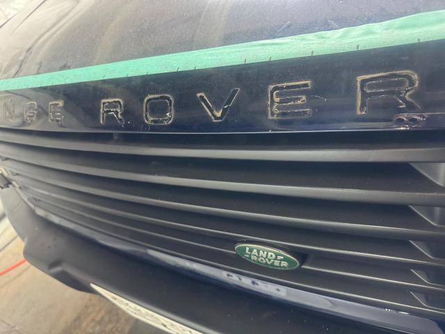 ランドローバー レンジローバーヴォーグ 塗装 経年劣化補修 色あせ 傷修理 えぐれ修理 自損事故板金塗装 板金修理 代車無料 板金見積もり無料 名古屋市西区 名古屋市 清須市 春日井市 長久手市 瀬戸市 尾張旭市 カスタム