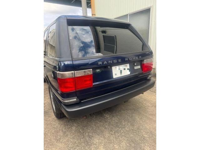 ランドローバー レンジローバーヴォーグ 塗装 経年劣化補修 色あせ 傷修理 えぐれ修理 自損事故板金塗装 板金修理 代車無料 板金見積もり無料 名古屋市西区 名古屋市 清須市 春日井市 長久手市 瀬戸市 尾張旭市 カスタム