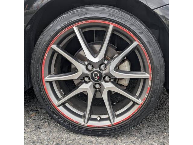 トヨタ　プリウスα　中古タイヤ　ダンロップ　ディレッツア DZ101 215/40R18　4本交換【福山市　府中市　神石高原町　井原市　笠岡市　持込でのタイヤ交換大歓迎受付中！Web予約もOK！！】