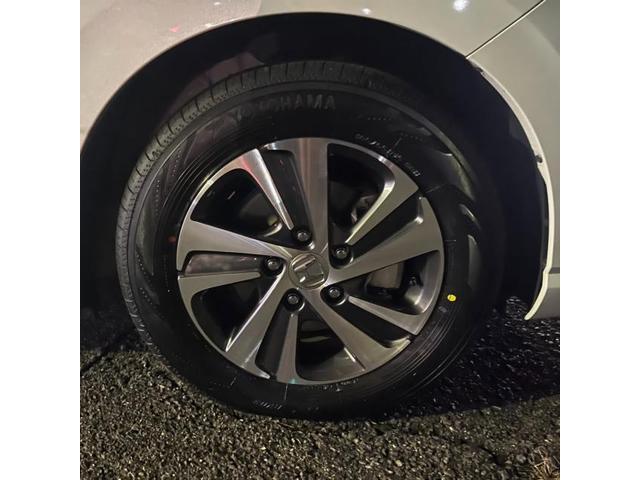 ホンダ　フリード　新品タイヤ　ヨコハマ ブルーアースRV03 185/65R15　4本交換【福山市　府中市　神石高原町　井原市　笠岡市　持込でのタイヤ交換大歓迎受付中！Web予約もOK！！】