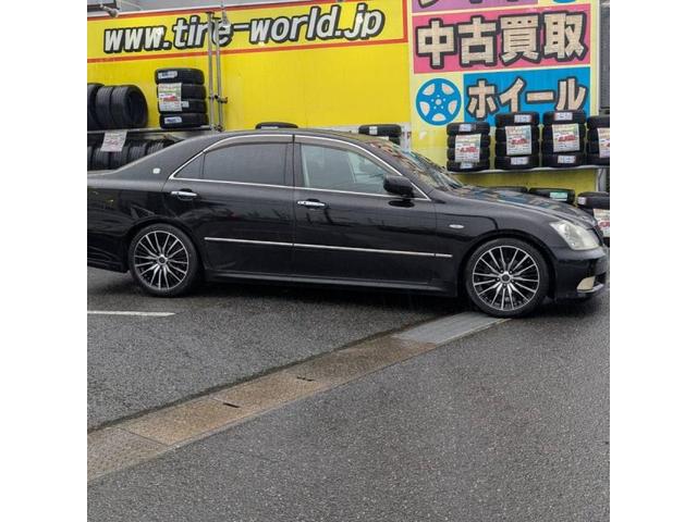 トヨタ　クラウン　中古ホイール　ヴェルサンディ 18インチ8J　4本交換【福山市　府中市　神石高原町　井原市　笠岡市　持込でのタイヤ交換大歓迎受付中！Web予約もOK！！】