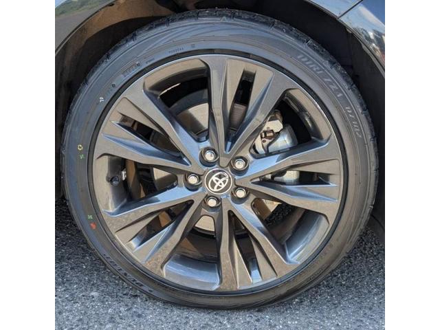 トヨタ　カローラツーリング　新品タイヤ　ダンロップ　ディレッツァDZ102　215/45R17　4本交換【福山市　府中市　神石高原町　井原市　笠岡市　持込でのタイヤ交換大歓迎受付中！Web予約もOK！！】