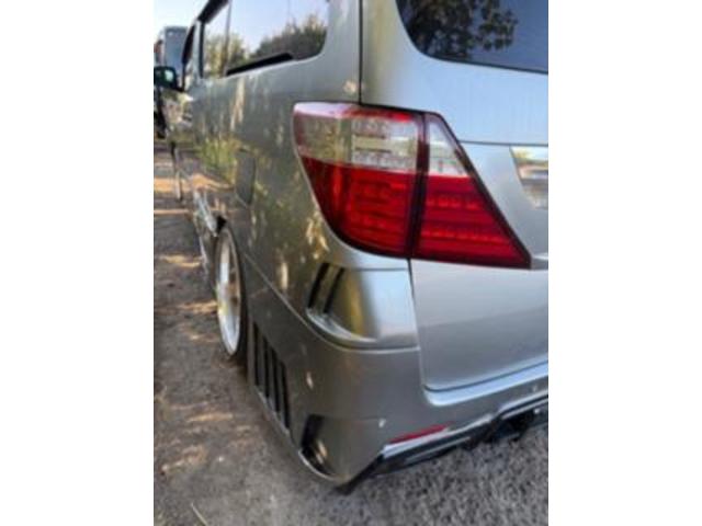 トヨタ　アルファード　ホイール・タイヤ交換