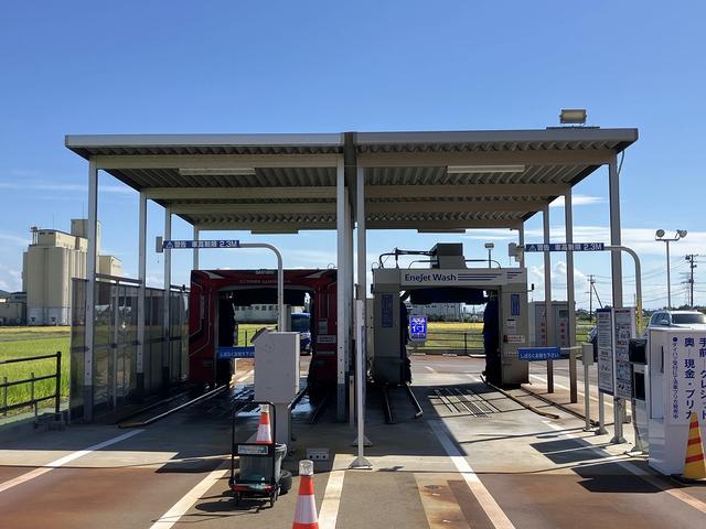 ダイハツ燕吉田店15