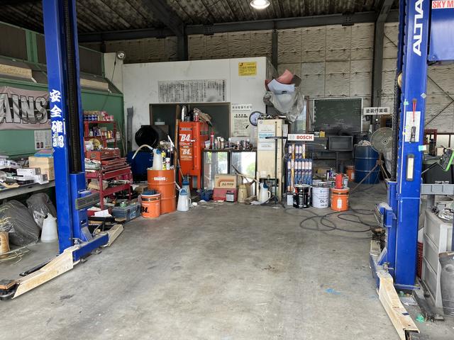 三輪鈑金塗装工場3