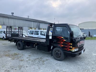 積載車ございます。