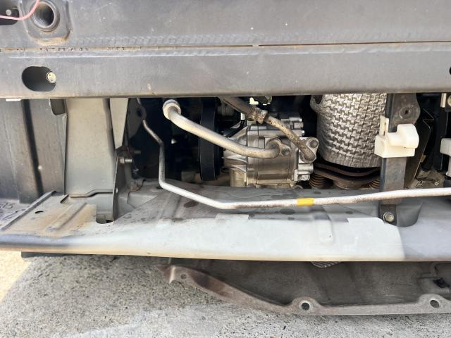 スズキ　スペーシアカスタム　エアコン　エアコンコンプレッサー　ベルト交換　キュルキュル　ベルト鳴き　レッカー　レンタカー　代車無料　茨城県　古河市　坂東市　下妻市　埼玉県　幸手市　久喜市　