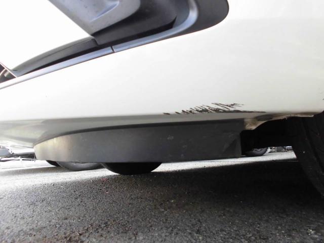 ホンダ　フィット　フロントバンパー　キズ・へこみ直し　事故修理　粕屋町　糟屋郡　福岡市東区　中央区　西区　早良区　南区　城南区　博多区　志免町　須恵町　新宮町　宇美町　篠栗町　久山町　春日市　