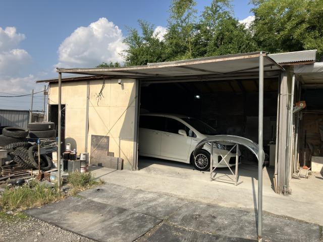お車の事なら何でもお任せください。