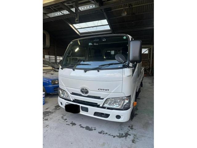 トヨタ　ダイナトラック　板金・外装補修