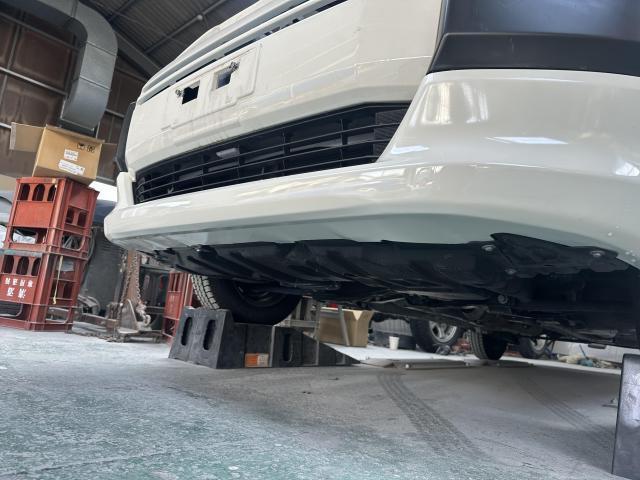 トヨタ　プロボックスバン　板金・外装補修