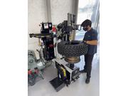 タイヤガレージＢｉｇｆｏｏｔ2