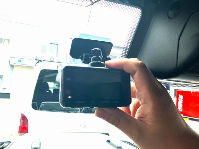 ドライブレコーダーの取付や・・・