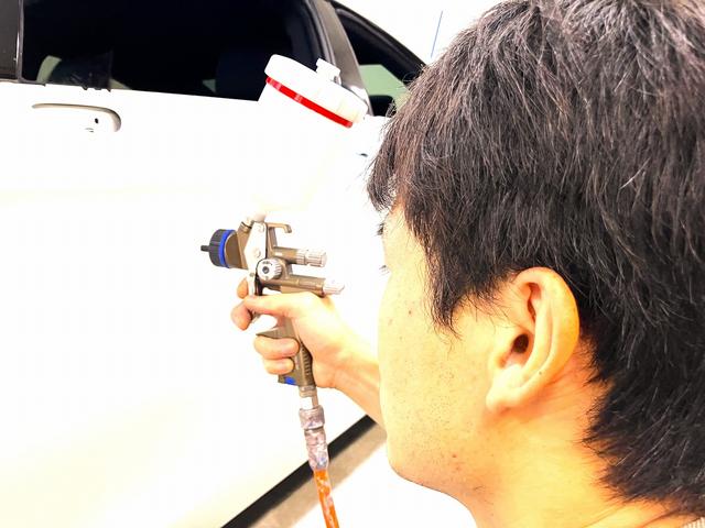 【工程１０】丁寧に塗装していきます