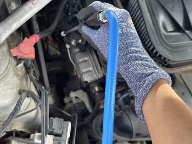 ＤＰＦクリーニング施工いたします。クリーンディーゼル輸入車もご相談ください。