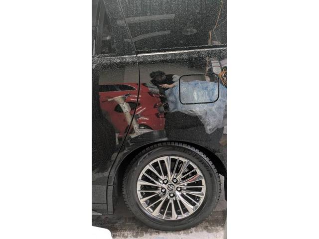 【TOYOTA　ｱﾙﾌｧｰﾄﾞ 車高調整＋四輪ｱﾗｲﾒﾝﾄ調整】