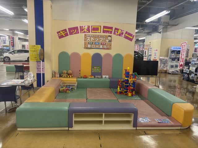 カーコンビニ倶楽部　カーチス南港4