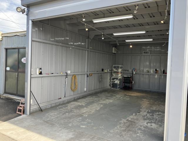 コーティング、磨きのスペースです！！