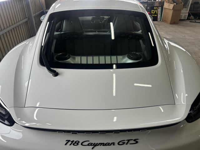 ポルシェ　７１８ケイマン　外装品・エアロパーツ取付