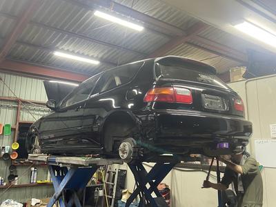 古い車・カスタムカーも大歓迎!